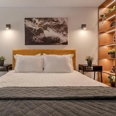 Apartman Modern Loft With Free Parking *