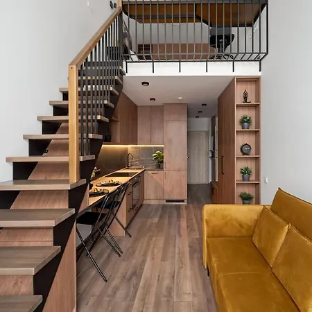 Modern Loft With Free Parking *