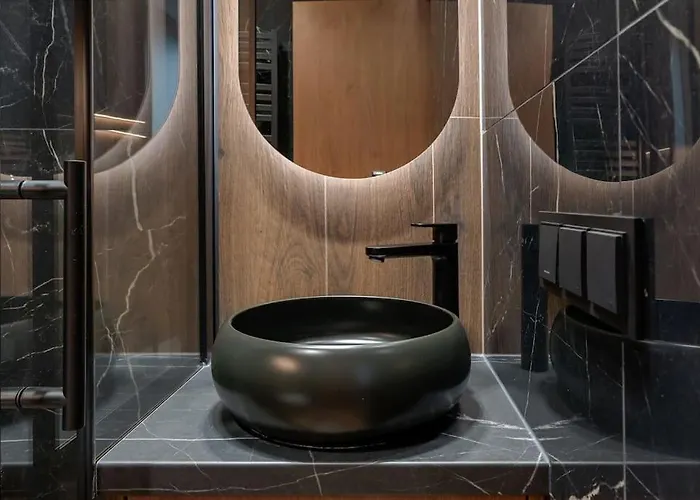 Apartament Modern Loft With Free Parking